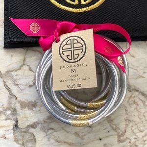 🚨 SOLD 🚨 Budhagirl Silver All Weather Bangles M